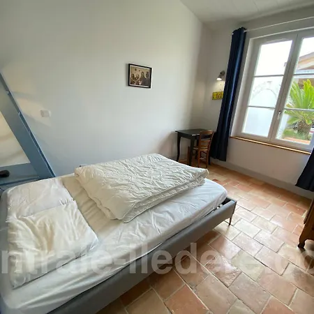 La Maison Des Quatre Chemins * Loix